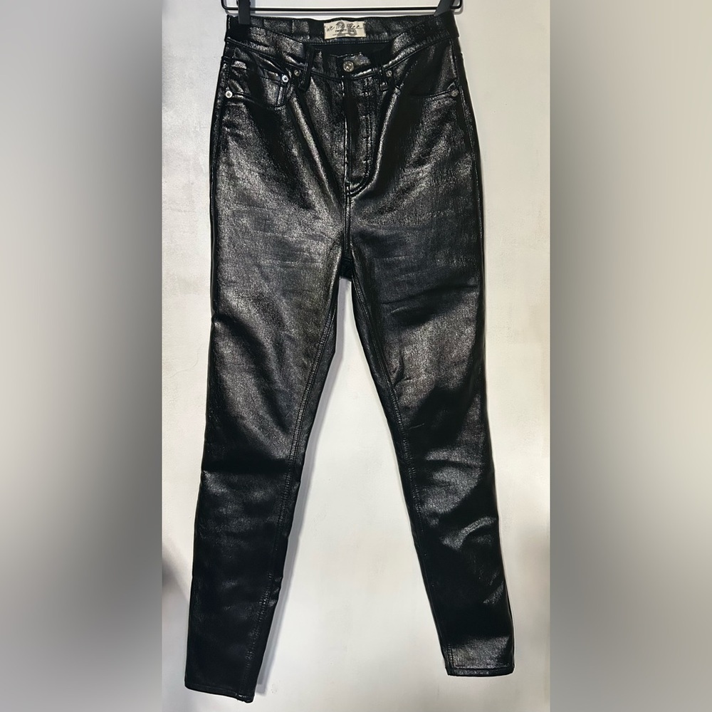 We the Free Phoenix Coated Skinny Jeans in Liquid Black SZ 25 - Picture 4 of 11